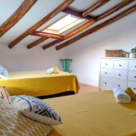 Vintage With Pool By Homing