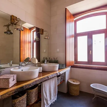 Villa Vintage With Pool By Homing