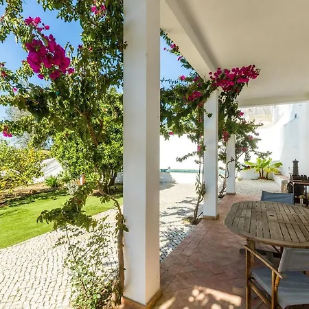 Vintage With Pool By Homing Villa