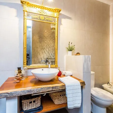 Vintage With Pool By Homing Villa
